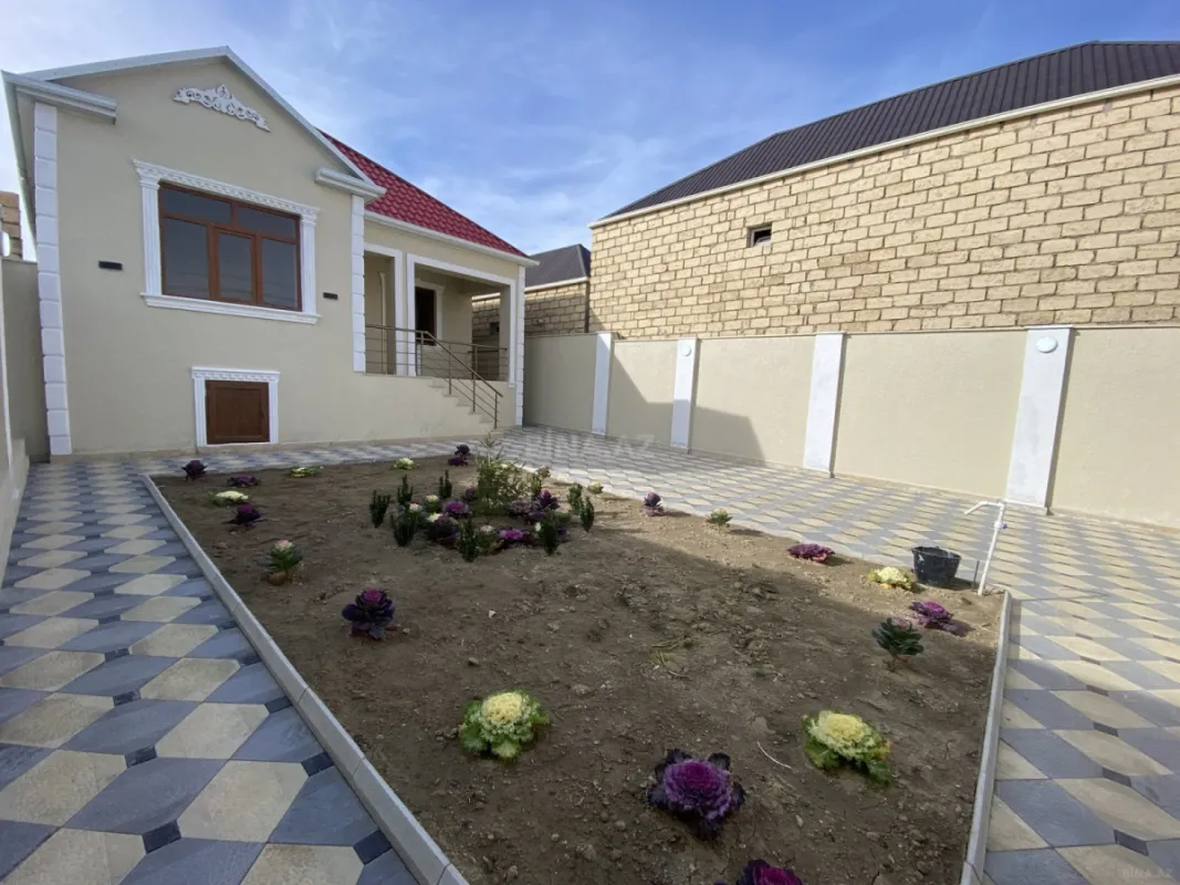 Satılır 4 otaqlı həyət evi 170 m²
