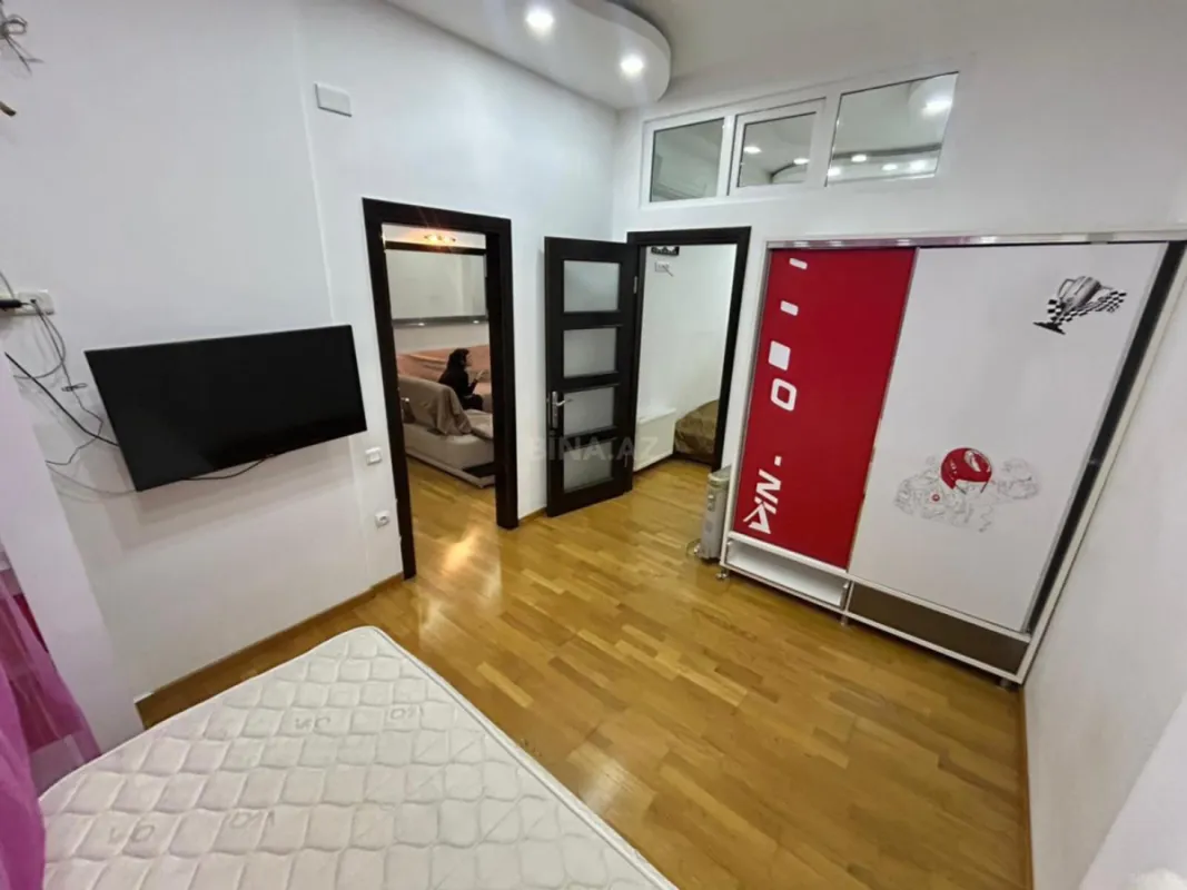 Kirayə verilir 3 otaqlı mənzil 75 m²