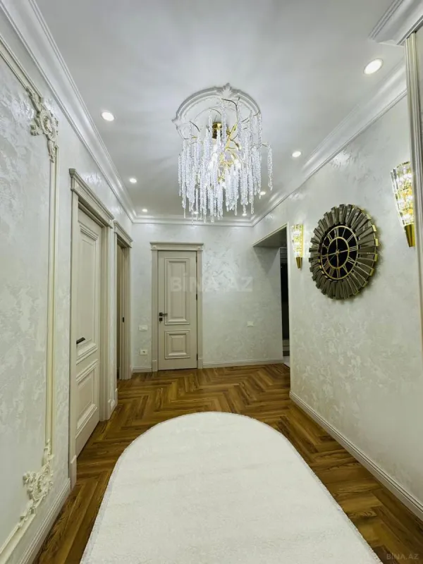 Kirayə verilir 3 otaqlı mənzil 110 m²