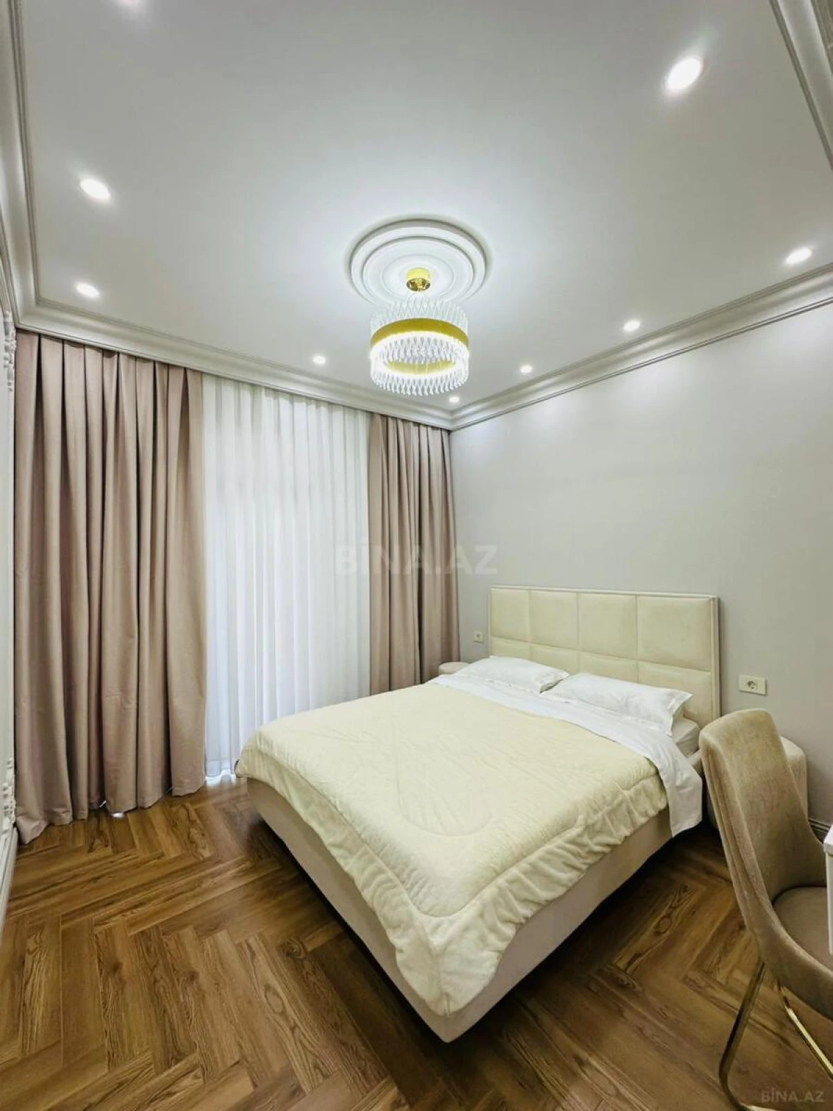 Kirayə verilir 3 otaqlı mənzil 110 m²