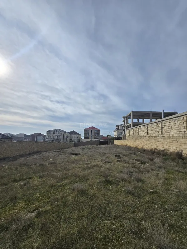 Satılır torpaq sahəsi 12 m²