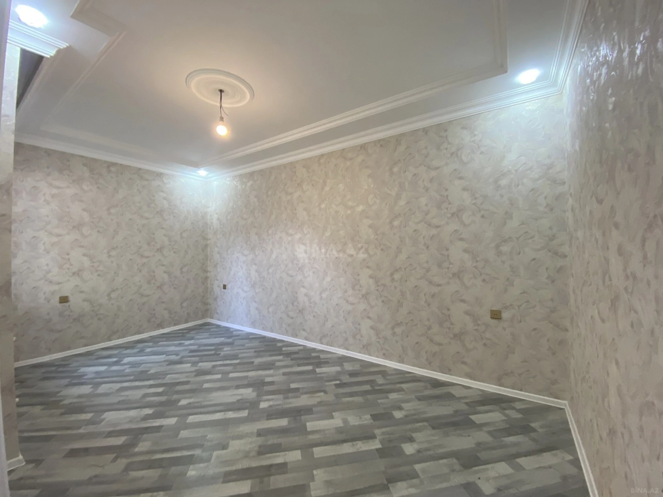 Satılır 3 otaqlı həyət evi 80 m²