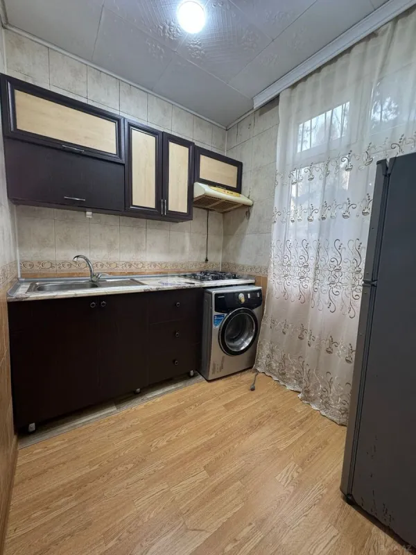 Kirayə verilir 2 otaqlı mənzil 55 m²