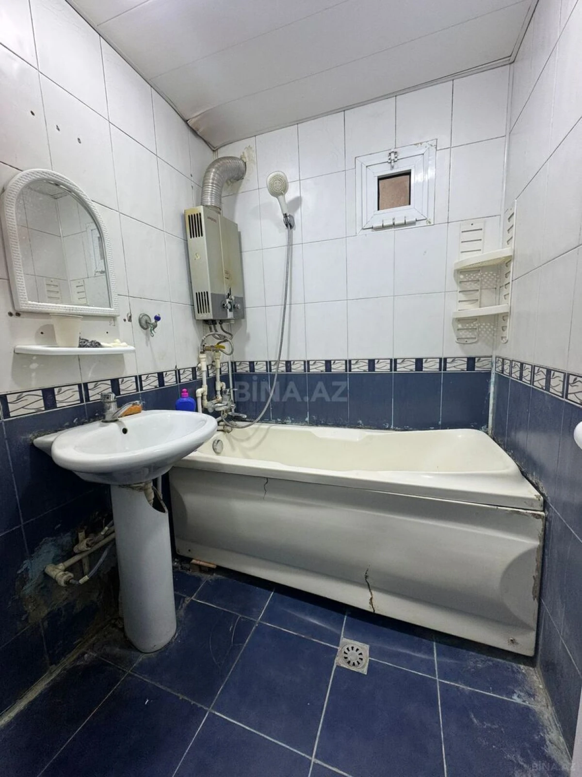 Kirayə verilir 2 otaqlı mənzil 55 m²