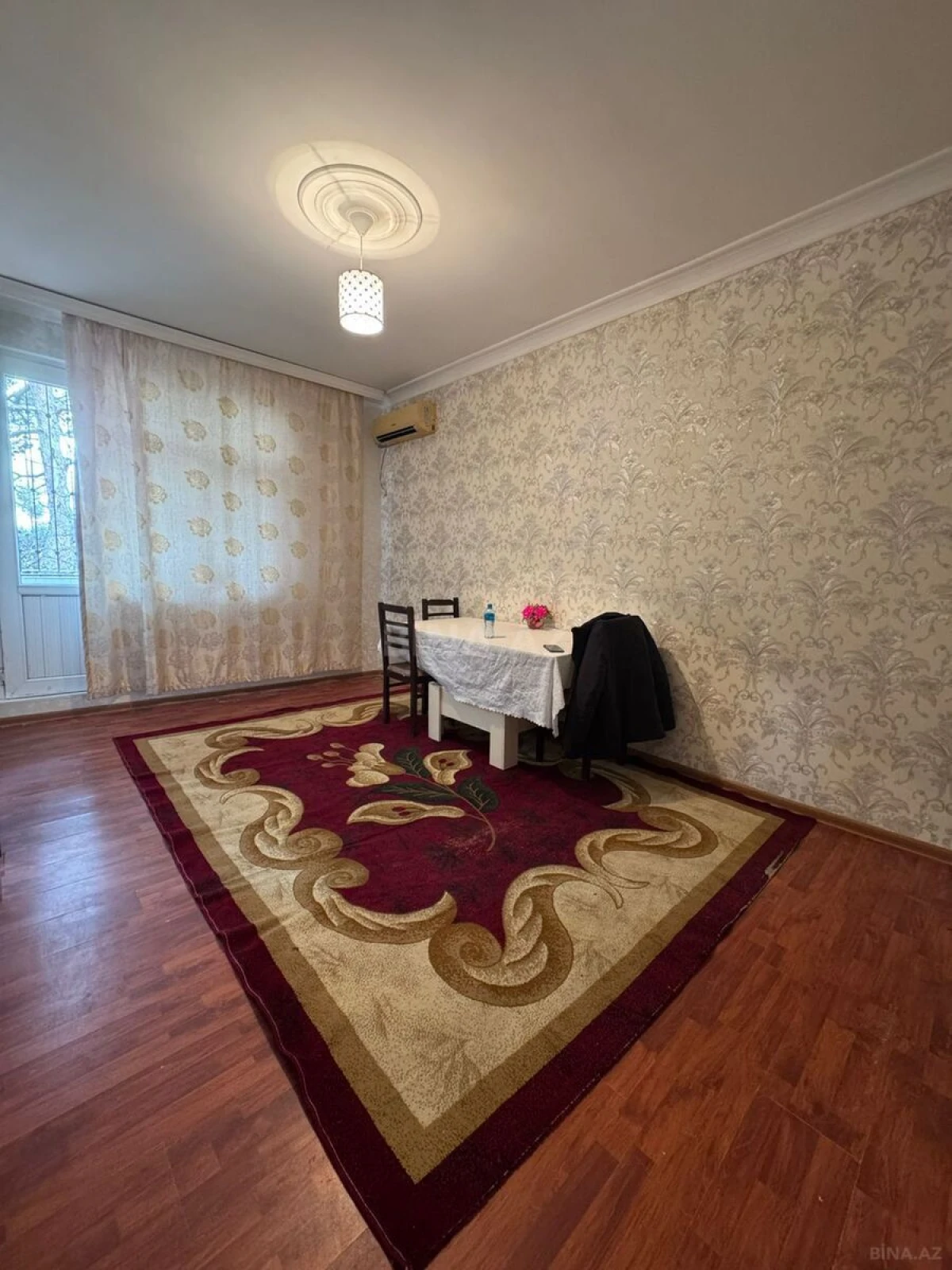 Kirayə verilir 2 otaqlı mənzil 55 m²