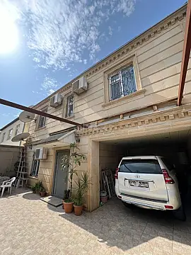 Satılır 4 otaqlı həyət evi 135 m²