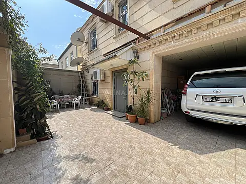 Satılır 4 otaqlı həyət evi 135 m²