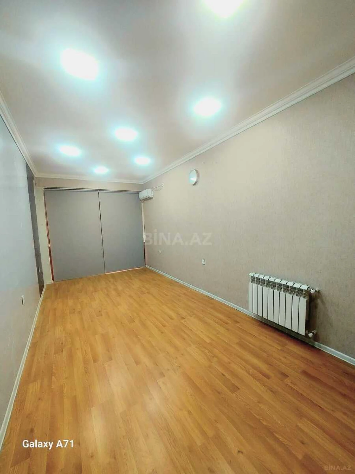 Kirayə verilir 1 otaqlı ofis 22 m²