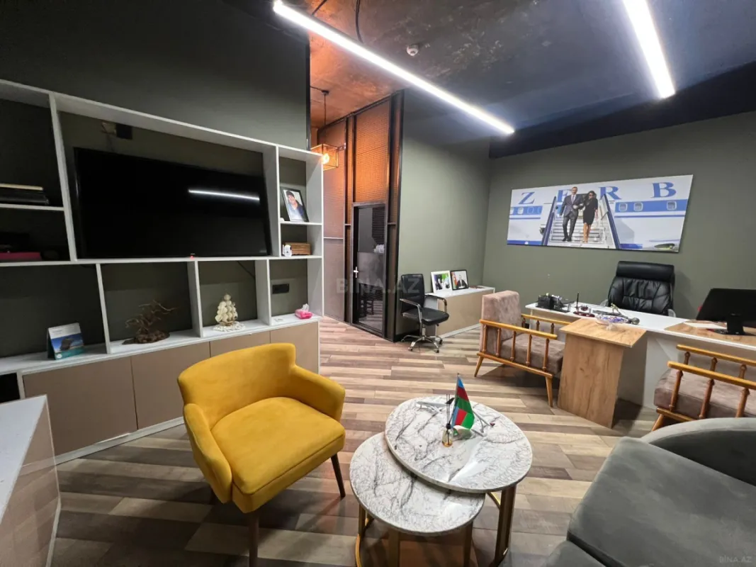 Kirayə verilir 2 otaqlı ofis 80 m²