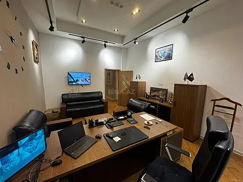 Kirayə verilir 3 otaqlı ofis 100 m²