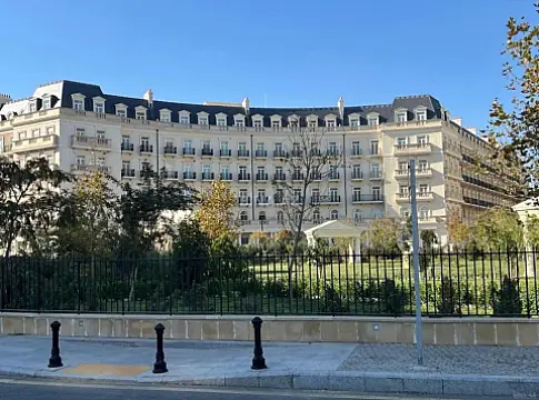 Kirayə verilir 4 otaqlı mənzil 146 m² — Bakı, Köhnə Günəşli 4 otaq 146.00 m²