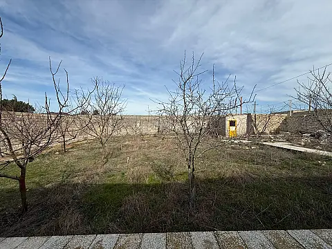 Satılır torpaq sahəsi 5 m²