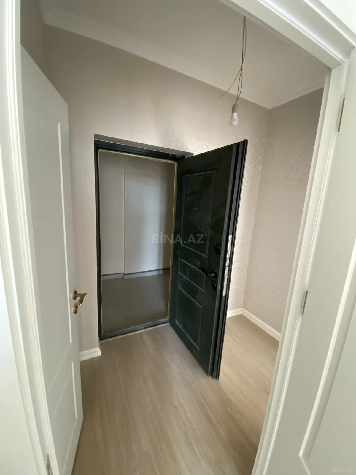 Satılır 1 otaqlı mənzil 35 m²