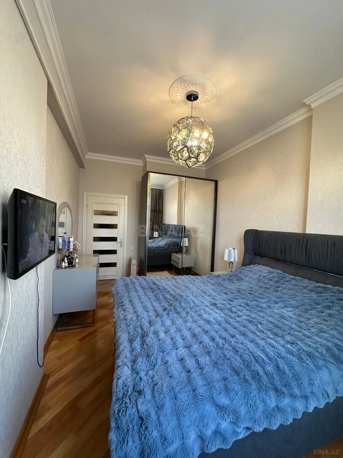 Satılır 2 otaqlı mənzil 60 m²