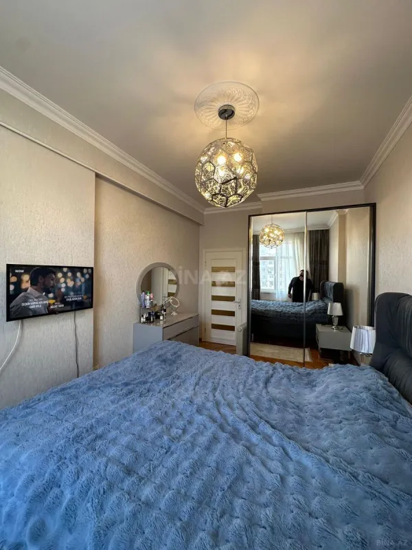 Satılır 2 otaqlı mənzil 60 m²