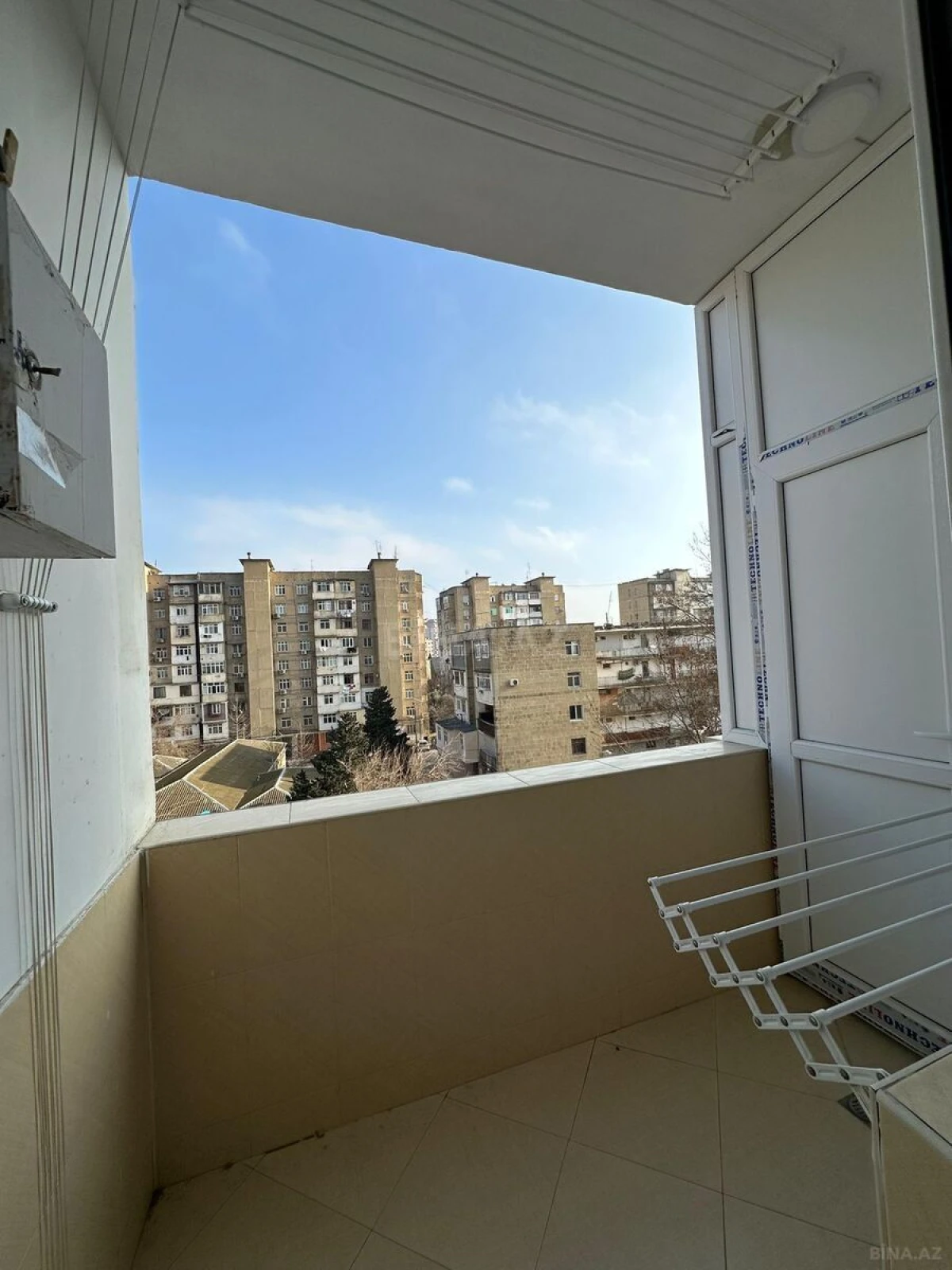 Satılır 2 otaqlı mənzil 60 m²