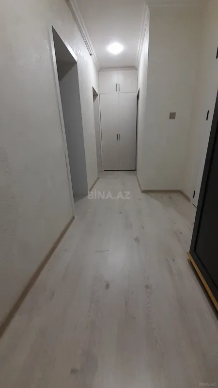 Satılır 4 otaqlı mənzil 80 m²