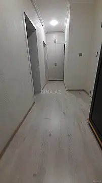 Satılır 4 otaqlı mənzil 80 m²