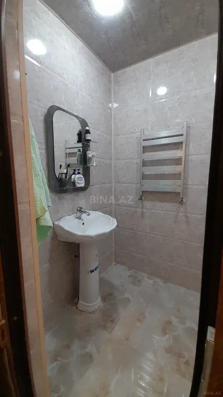 Satılır 4 otaqlı mənzil 80 m²