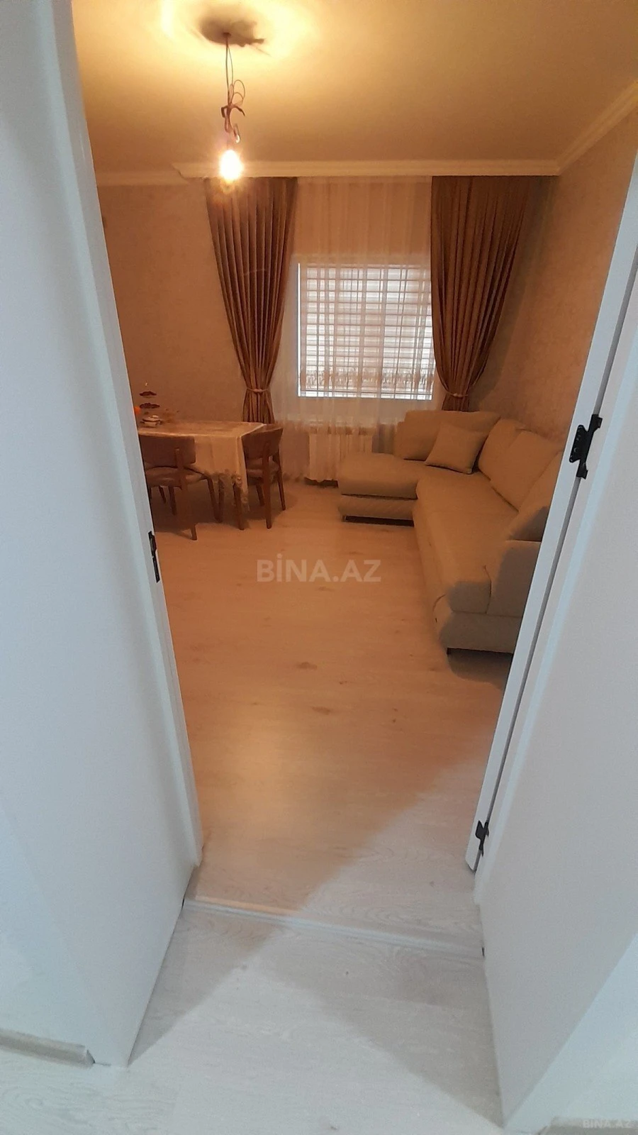 Satılır 4 otaqlı mənzil 80 m²