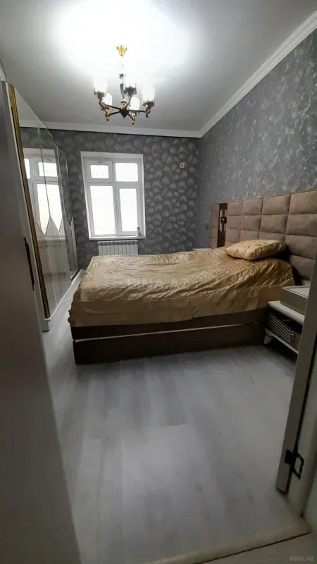 Satılır 4 otaqlı mənzil 80 m²