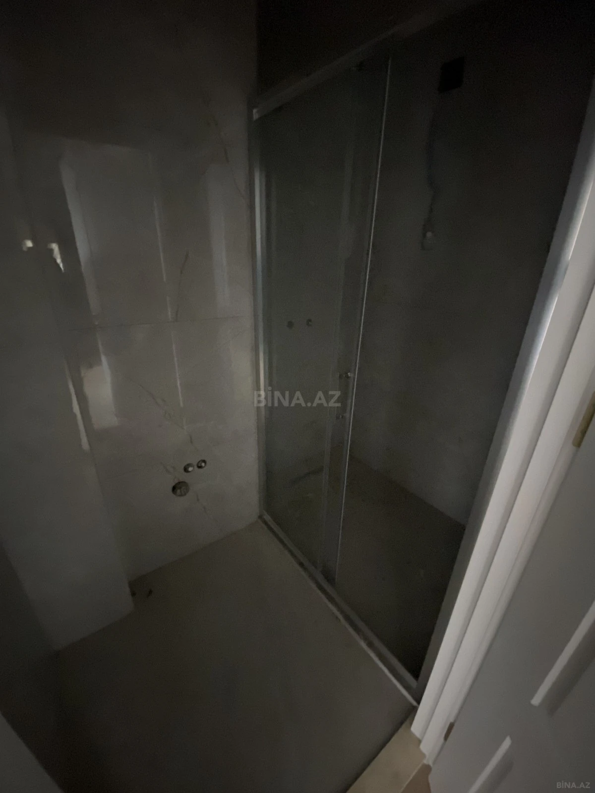 Satılır 3 otaqlı mənzil 86 m²