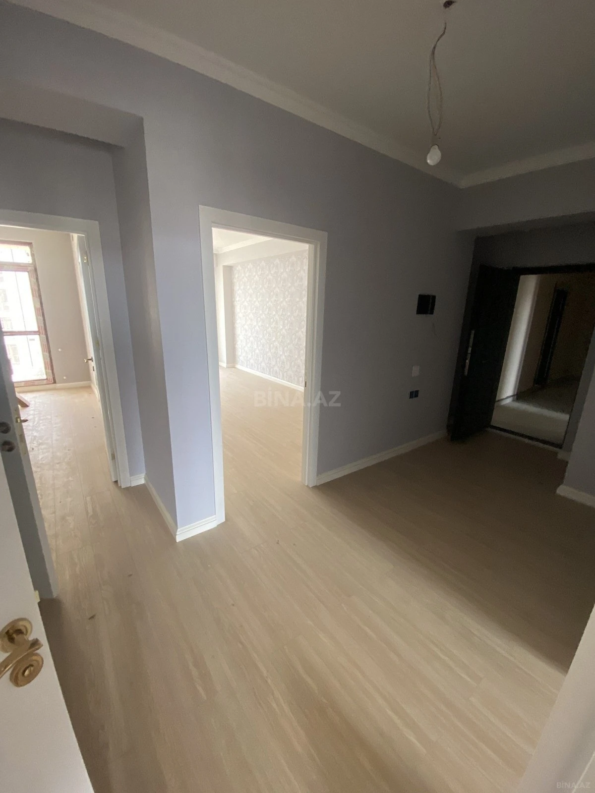 Satılır 3 otaqlı mənzil 86 m²