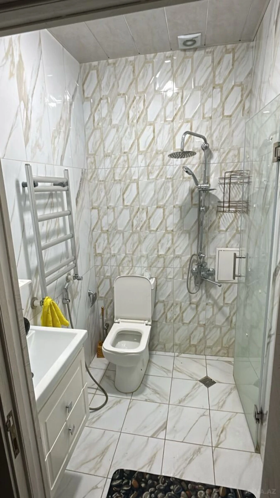 Kirayə verilir 2 otaqlı mənzil 56 m²