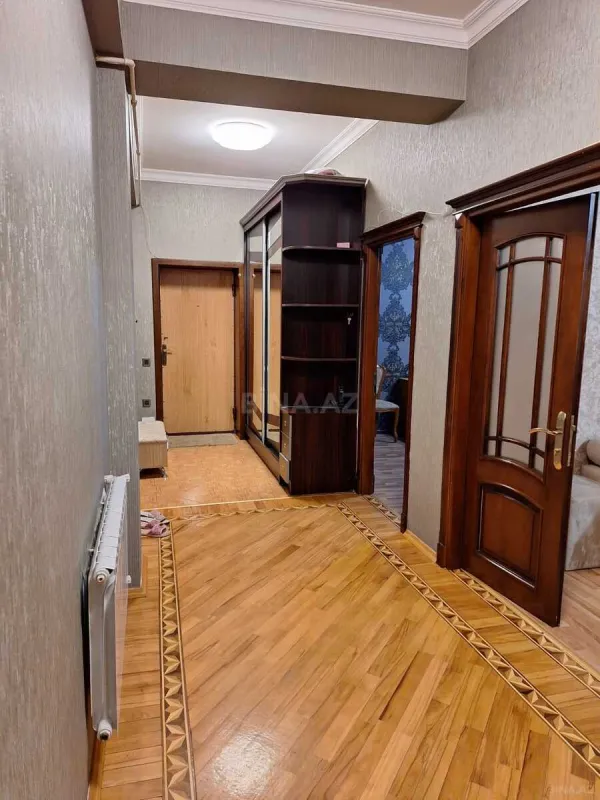 Kirayə verilir 3 otaqlı mənzil 100 m²