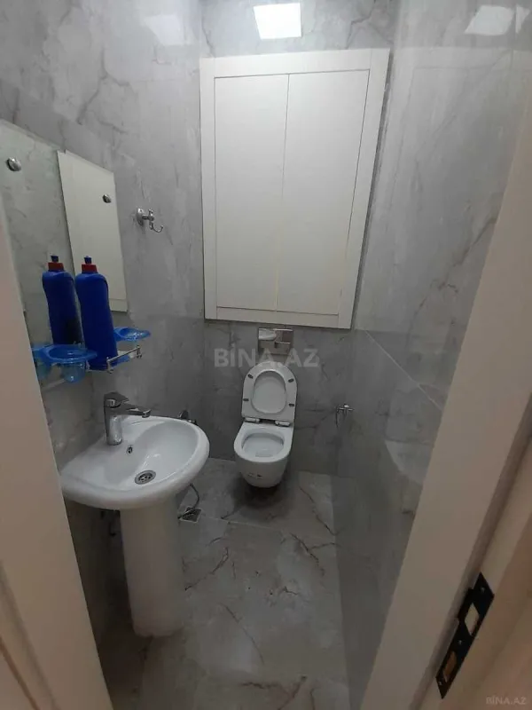 Kirayə verilir 3 otaqlı mənzil 150 m²
