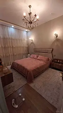 Satılır 4 otaqlı mənzil 123 m² — Bakı 4 otaq 123.00 m²