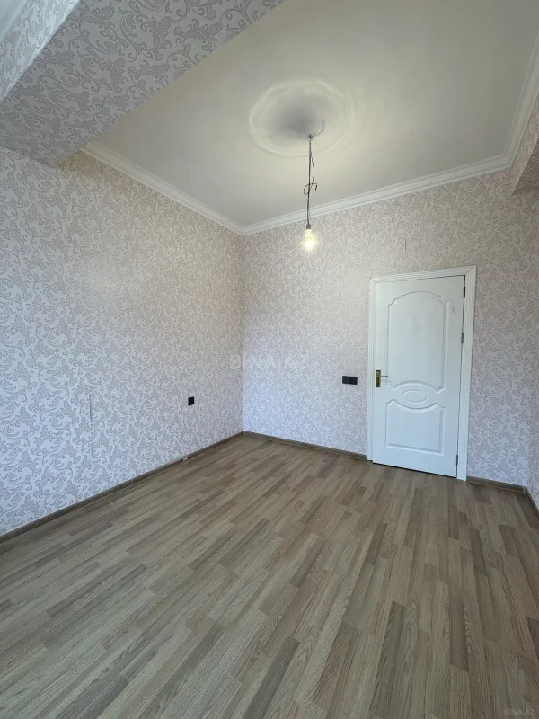 Satılır 3 otaqlı mənzil 110 m²