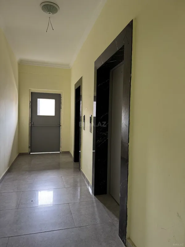 Satılır 3 otaqlı mənzil 110 m²
