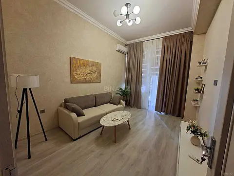 Kirayə verilir 2 otaqlı mənzil 75 m² — Bakı 2 otaq 75.00 m²