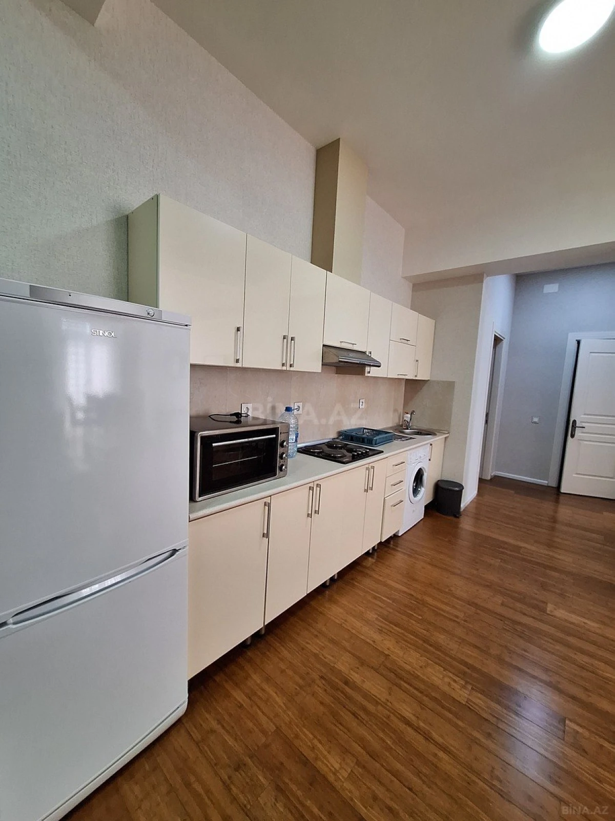 Kirayə verilir 3 otaqlı mənzil 110 m²