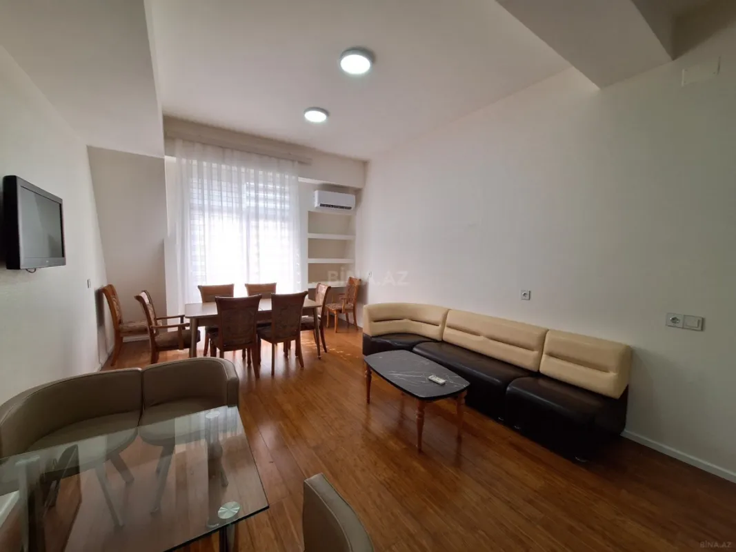 Kirayə verilir 3 otaqlı mənzil 110 m²