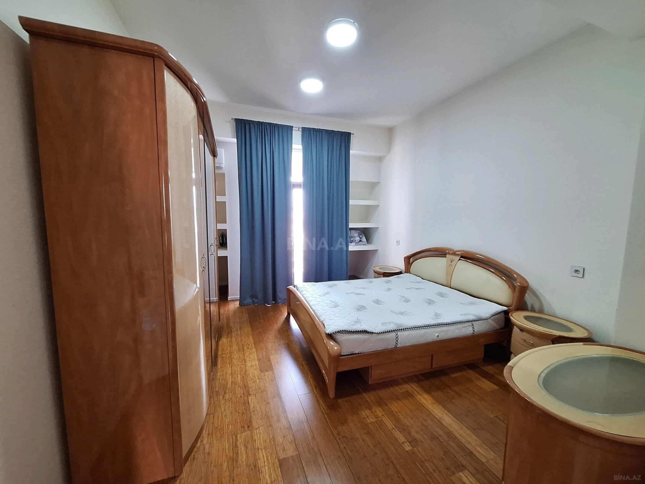 Kirayə verilir 3 otaqlı mənzil 110 m²
