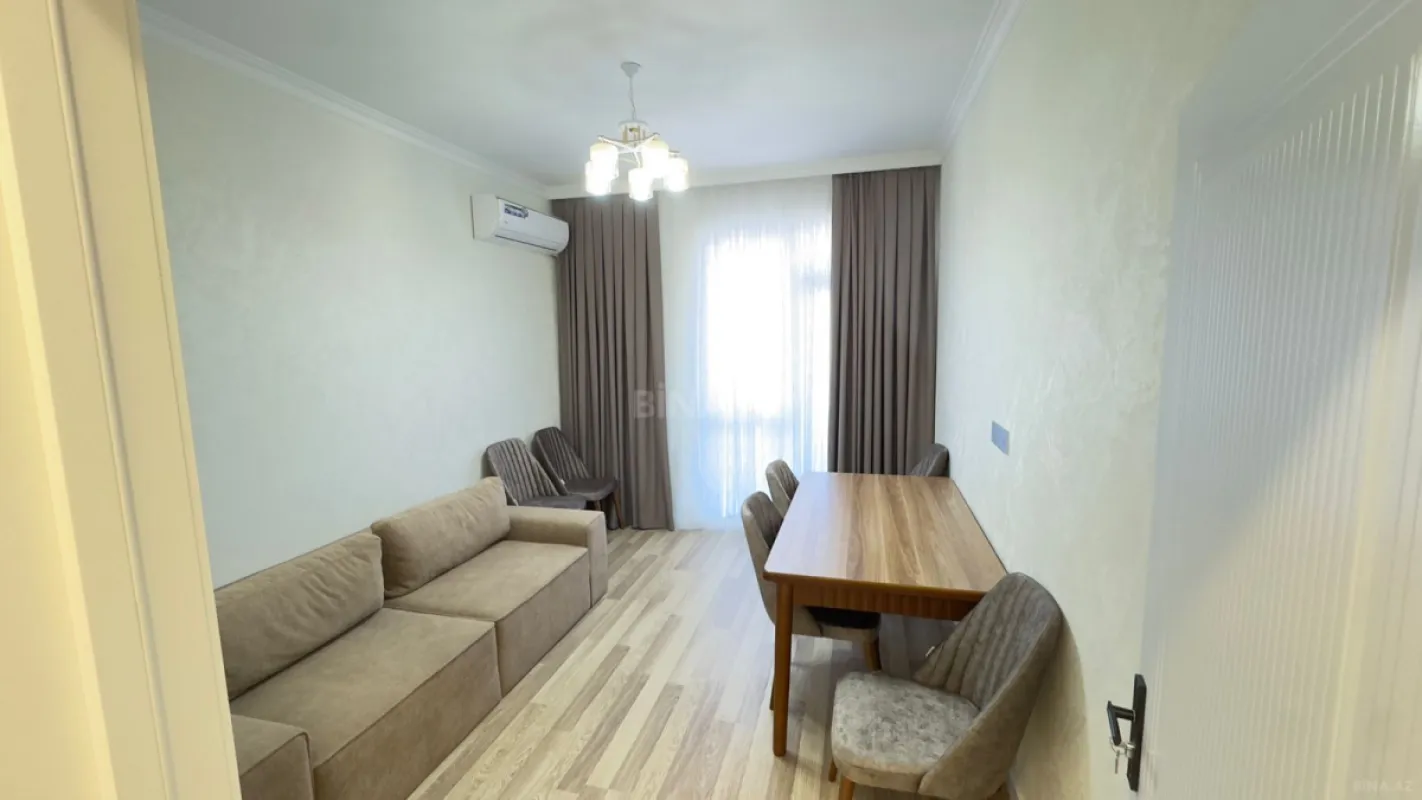 Kirayə verilir 2 otaqlı mənzil 55 m²