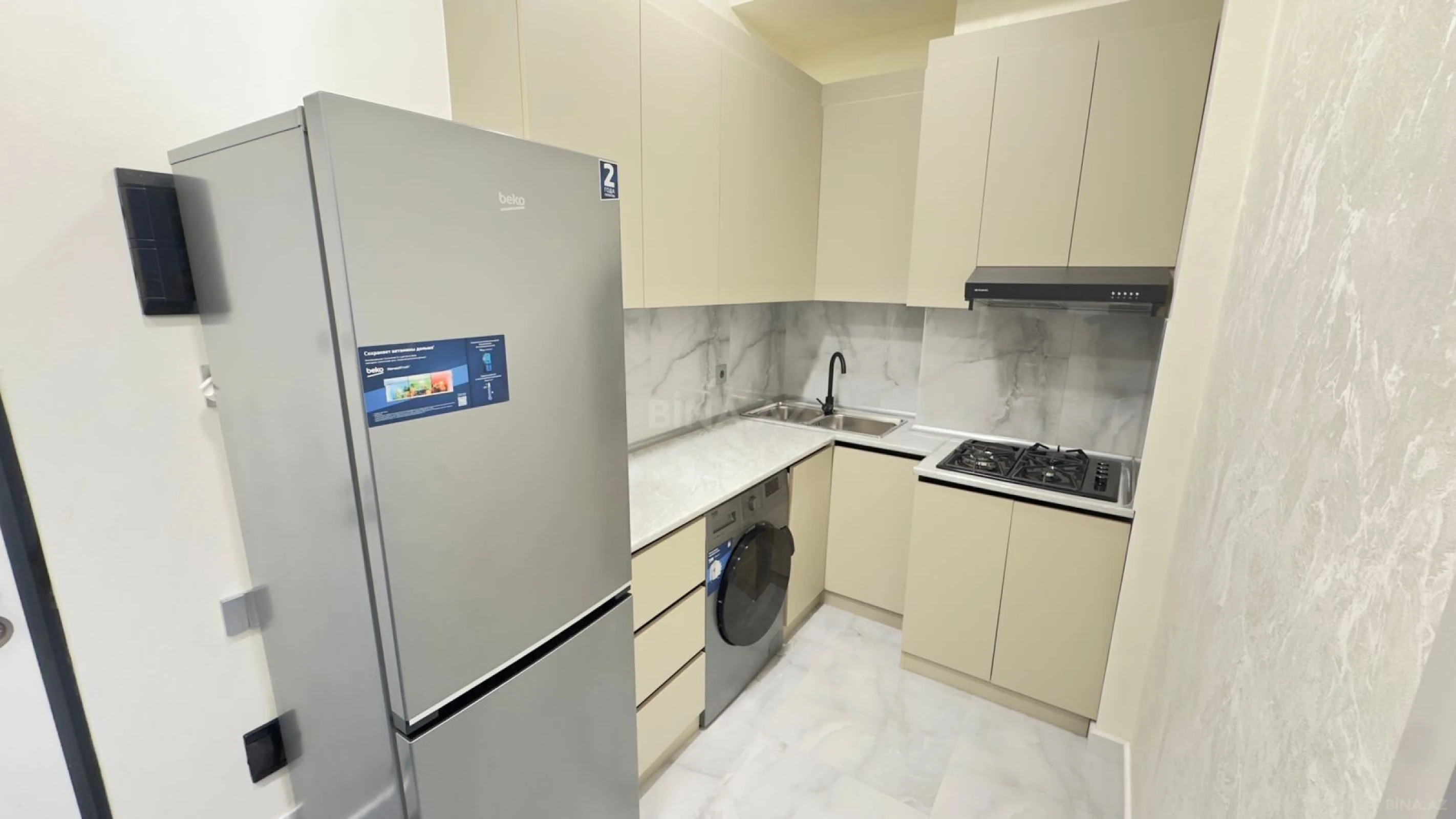 Kirayə verilir 2 otaqlı mənzil 55 m²