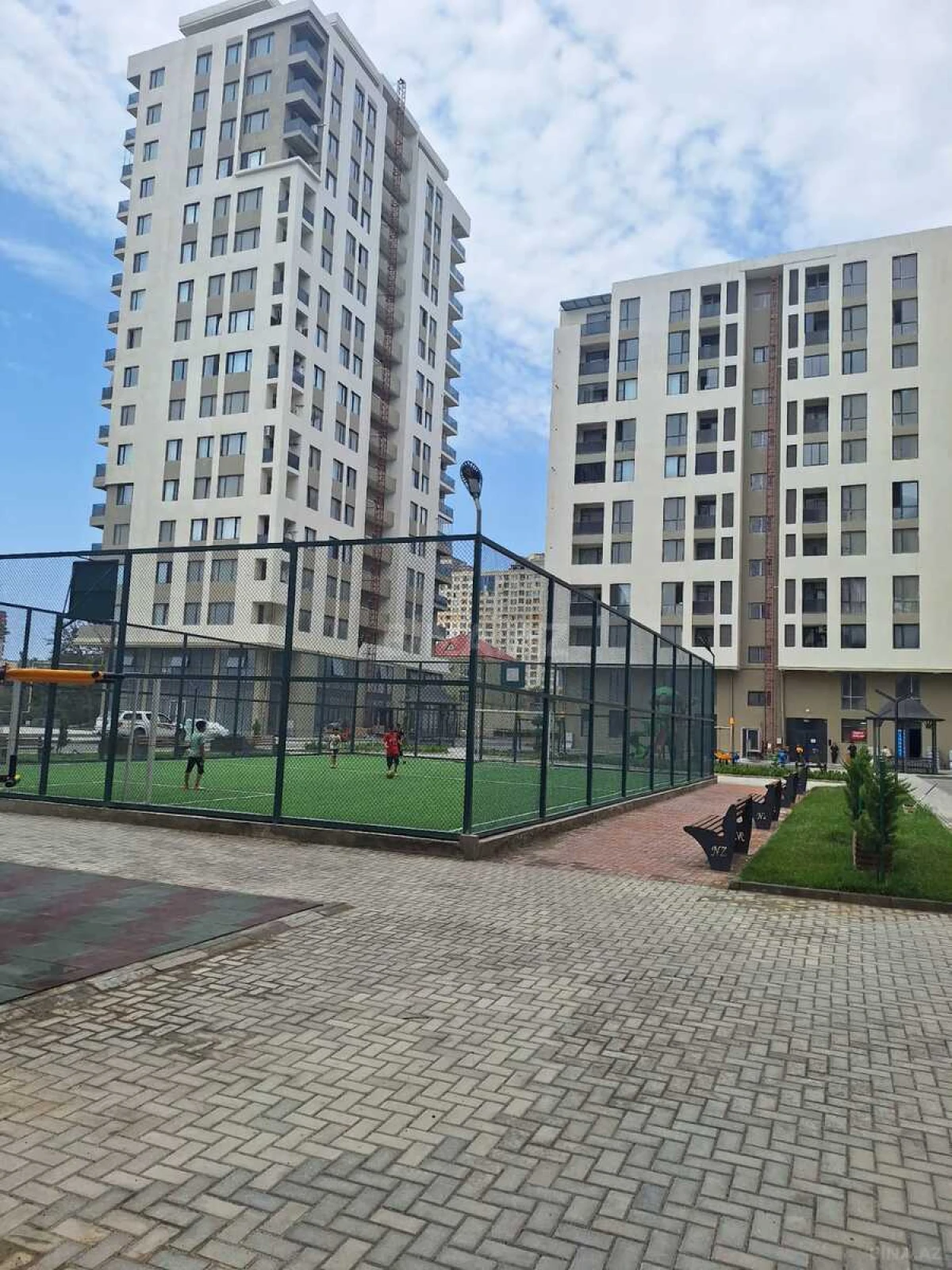 Kirayə verilir 2 otaqlı mənzil 55 m²