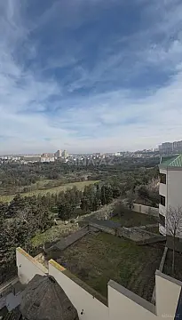 Satılır 15 otaqlı həyət evi 900 m²