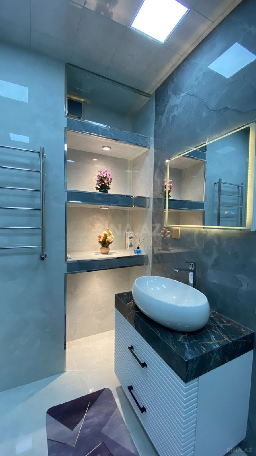 Satılır 3 otaqlı mənzil 104 m²