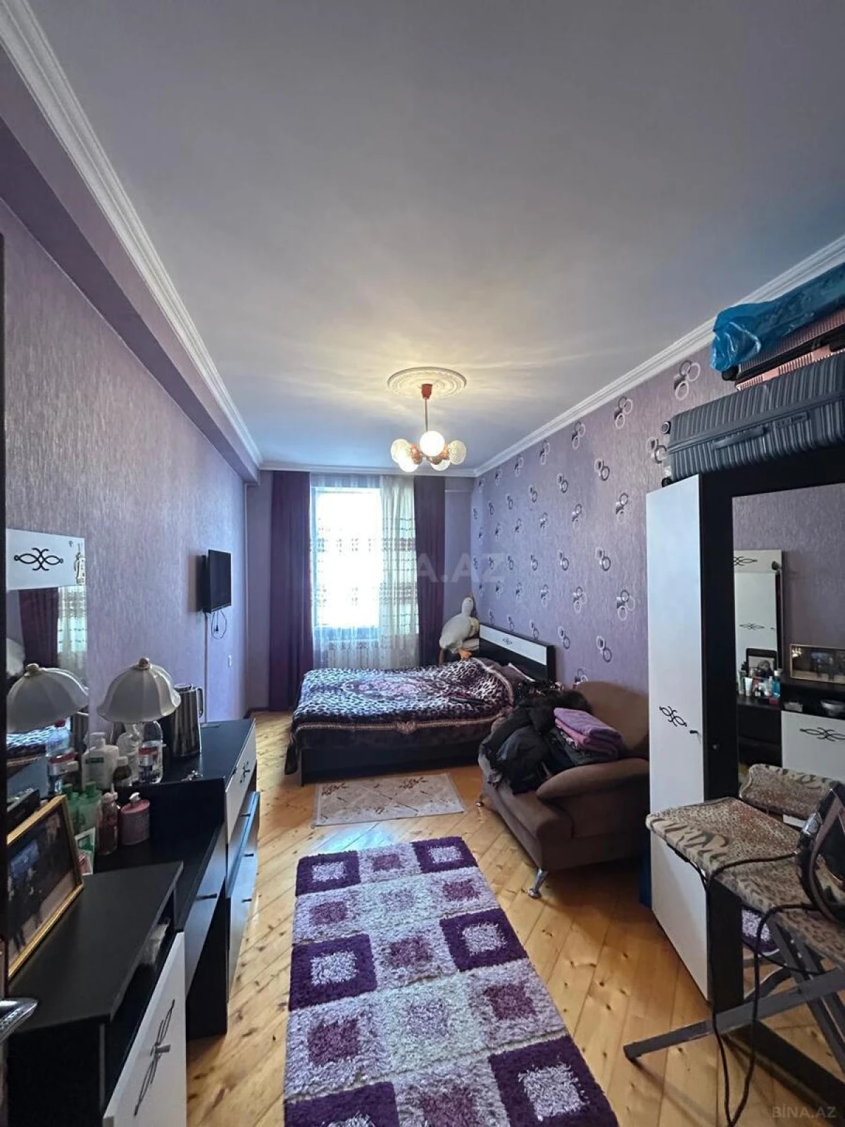 Satılır 4 otaqlı mənzil 138 m²