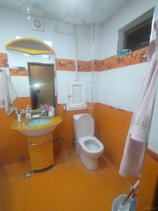 Satılır 4 otaqlı mənzil 110 m²