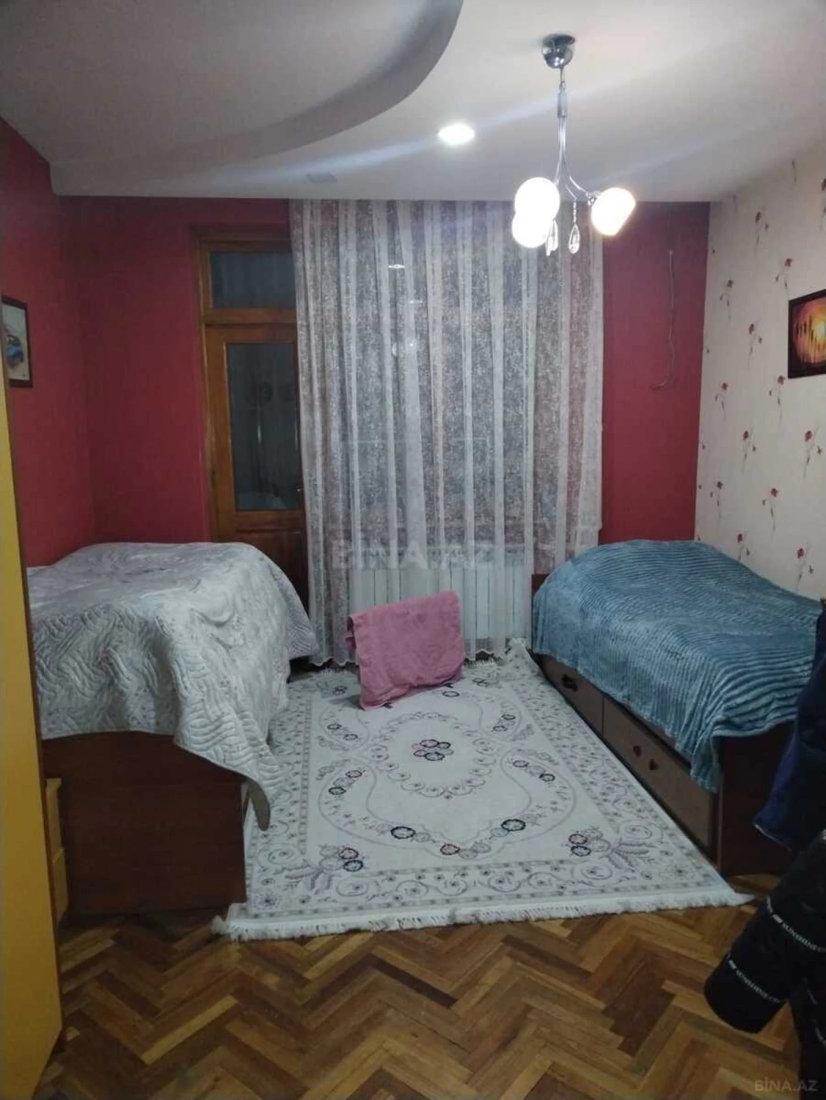 Satılır 4 otaqlı mənzil 110 m²