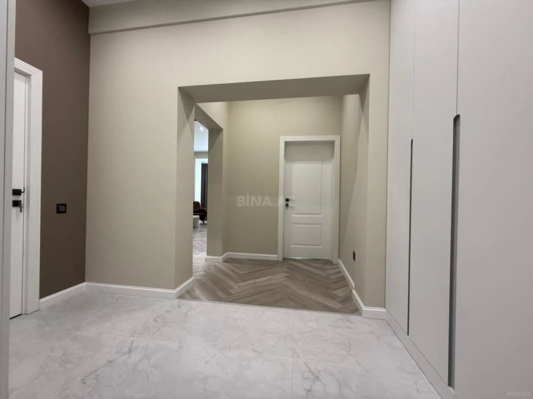 Kirayə verilir 2 otaqlı mənzil 72 m²