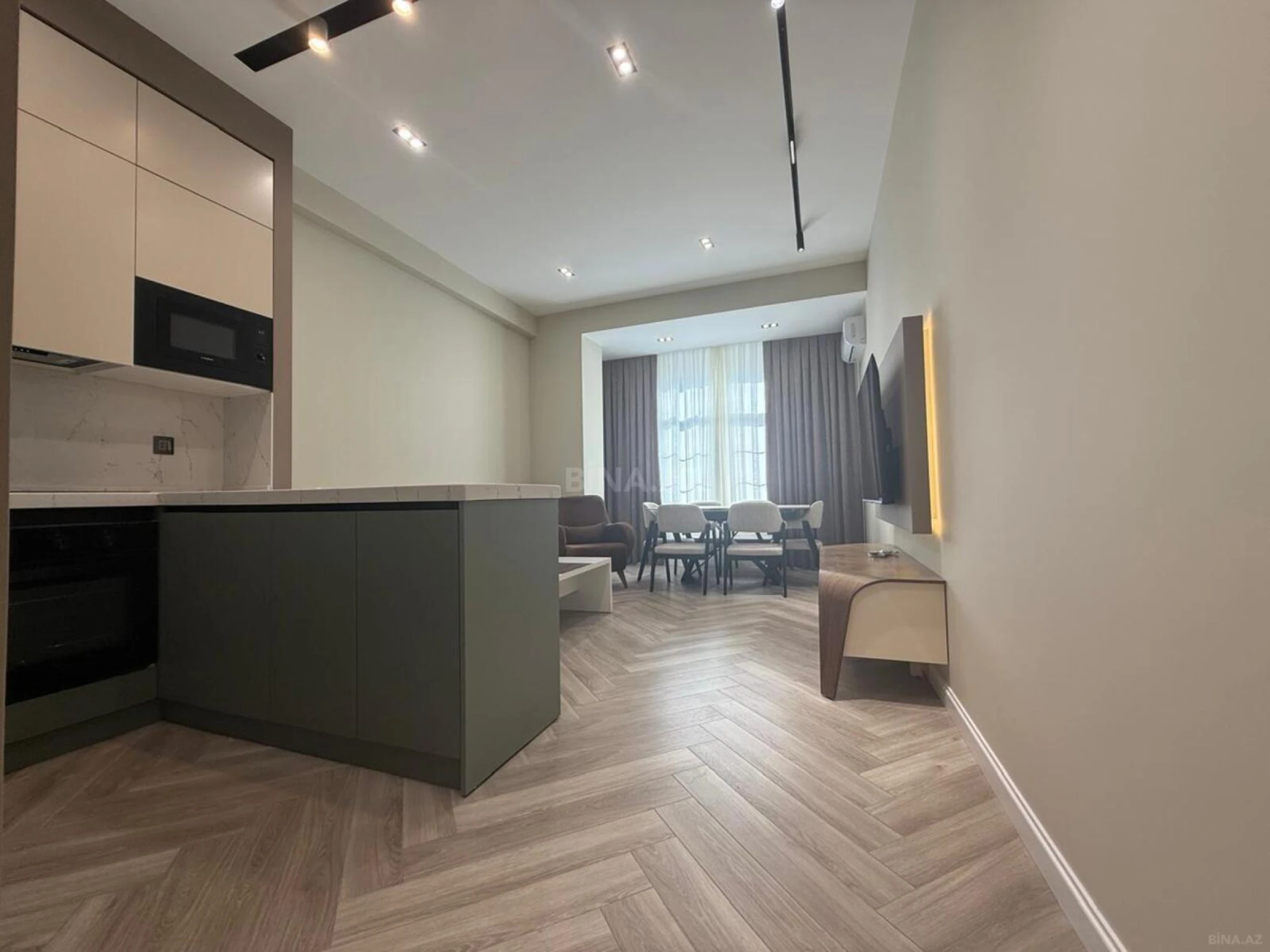 Kirayə verilir 2 otaqlı mənzil 72 m²