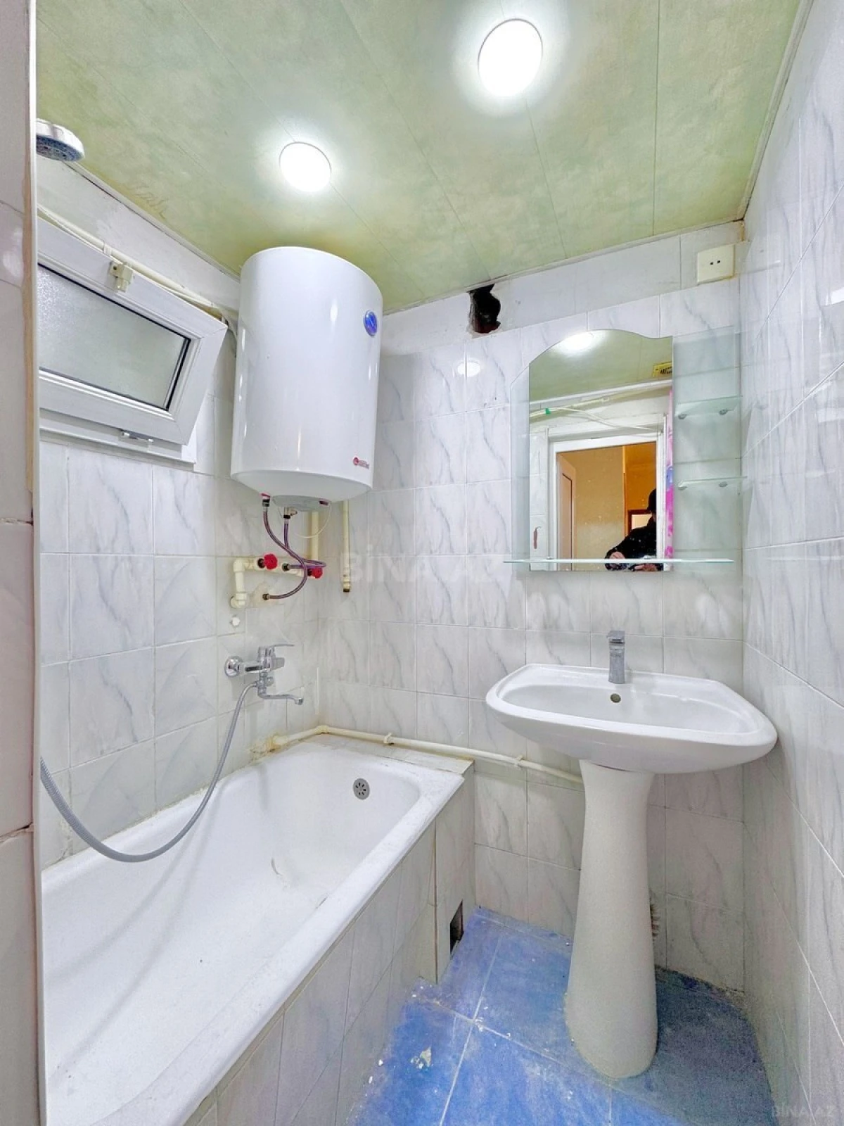 Satılır 2 otaqlı mənzil 53 m²
