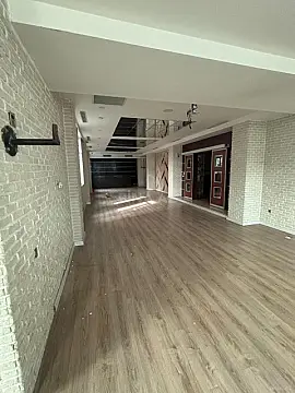 Kirayə verilir obyekt 300 m²