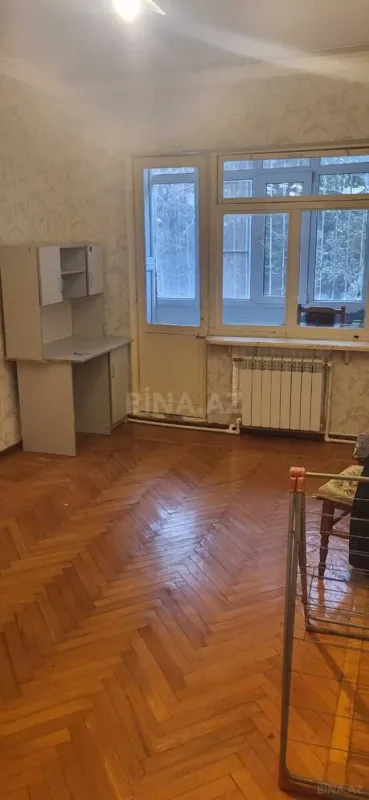 Kirayə verilir 2 otaqlı mənzil 65 m²